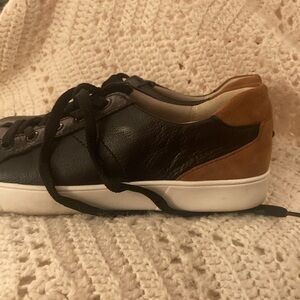 NATURALIZER Morrison Sneakers